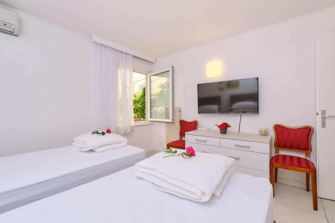 Apartments Antares Mali Lošinj Kültér fotó