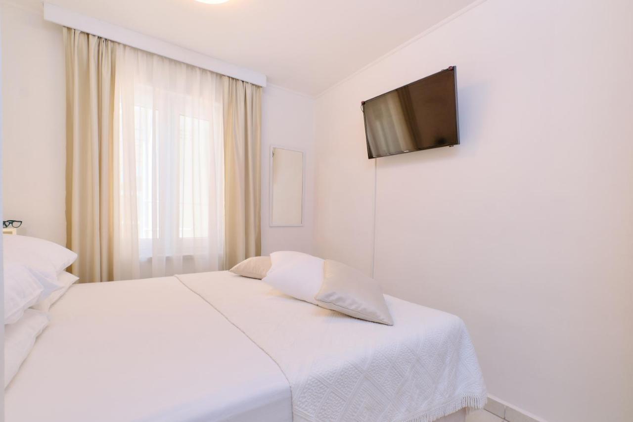 Apartments Antares Mali Lošinj Kültér fotó