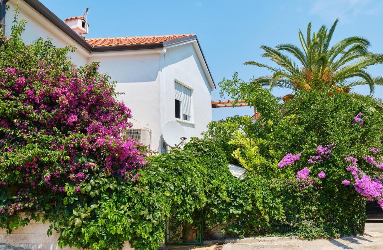 Apartments Antares Mali Lošinj Kültér fotó