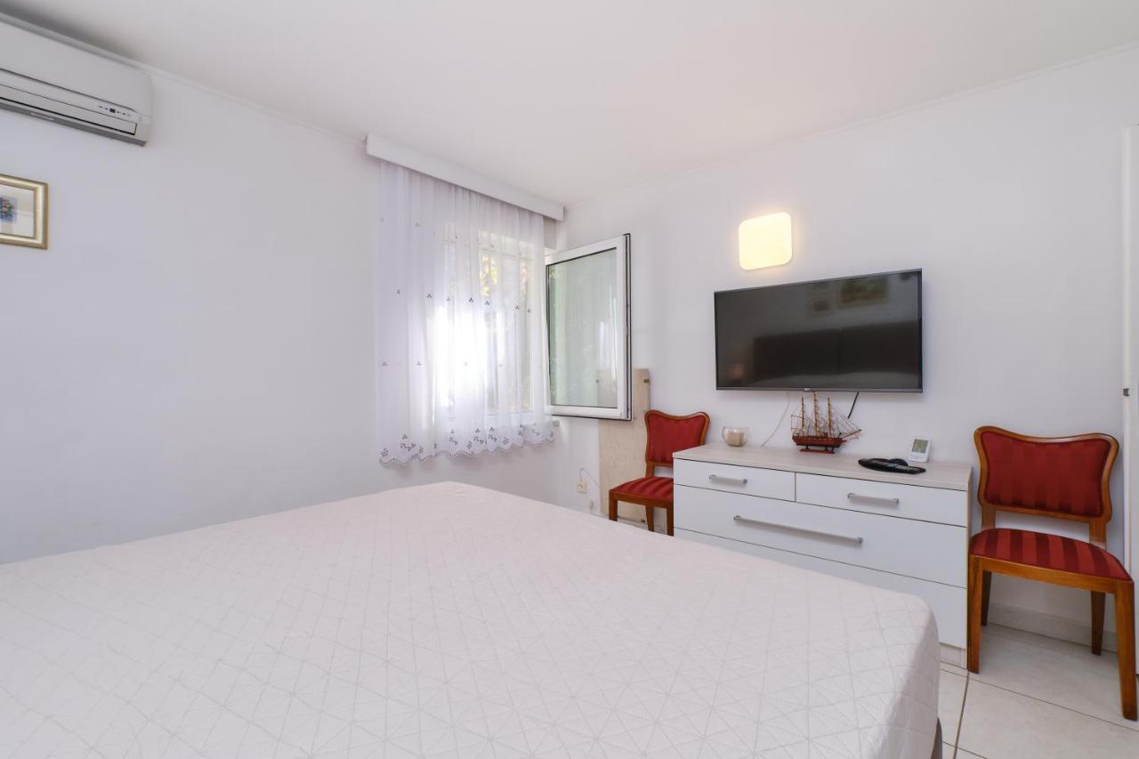 Apartments Antares Mali Lošinj Kültér fotó