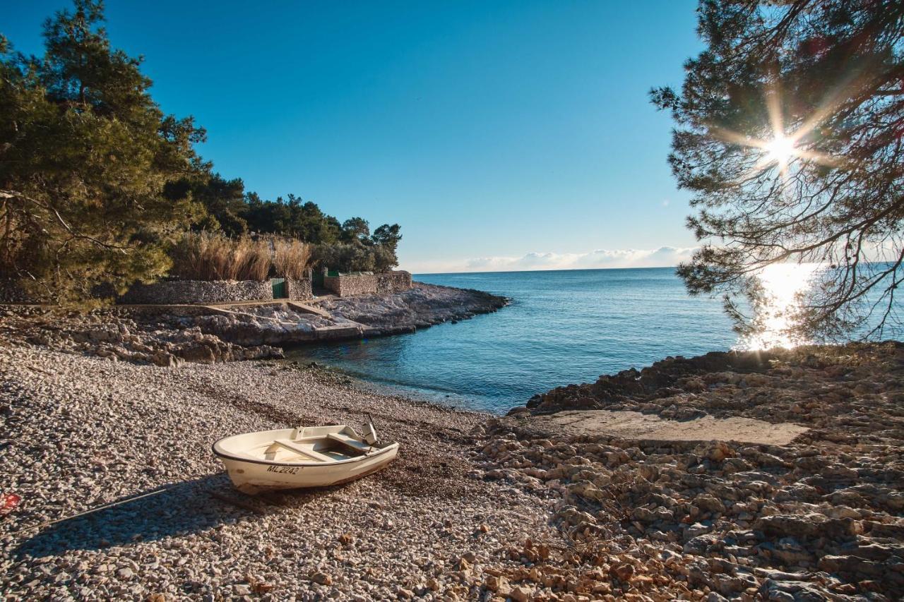 Apartments Antares Mali Lošinj Kültér fotó